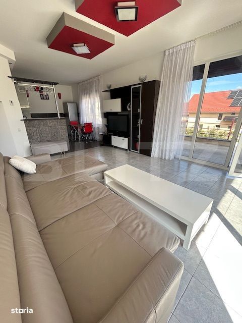 Apartament cu 2 camere, 60 mp + 60 mp terasa (penthouse) - Europa, Zor — fotografia 1
