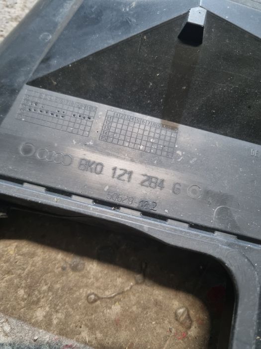 Deflector aer radiator tragar Audi A4 B8 1.8 tfsi CDHB 160cp