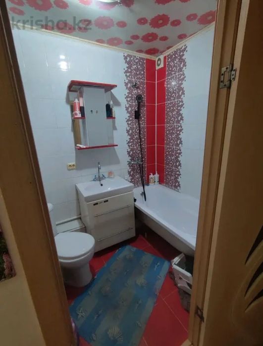 Сдам 2 к.кв., Космос, см Анвар