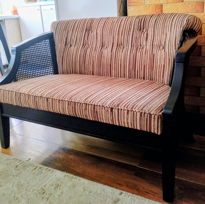 Мебель,мини диван