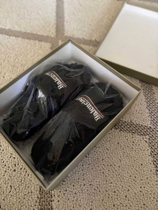Papuci Balenciaga