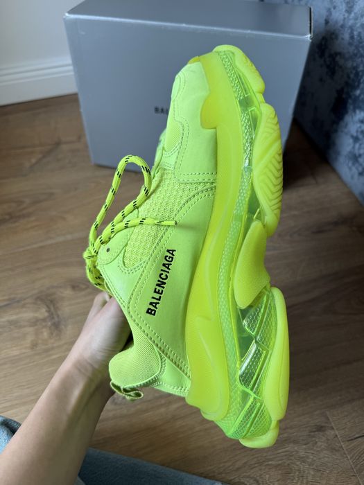 Balenciaga Triple S