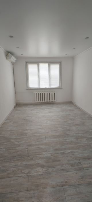 Продам трехкомнатную квартиру