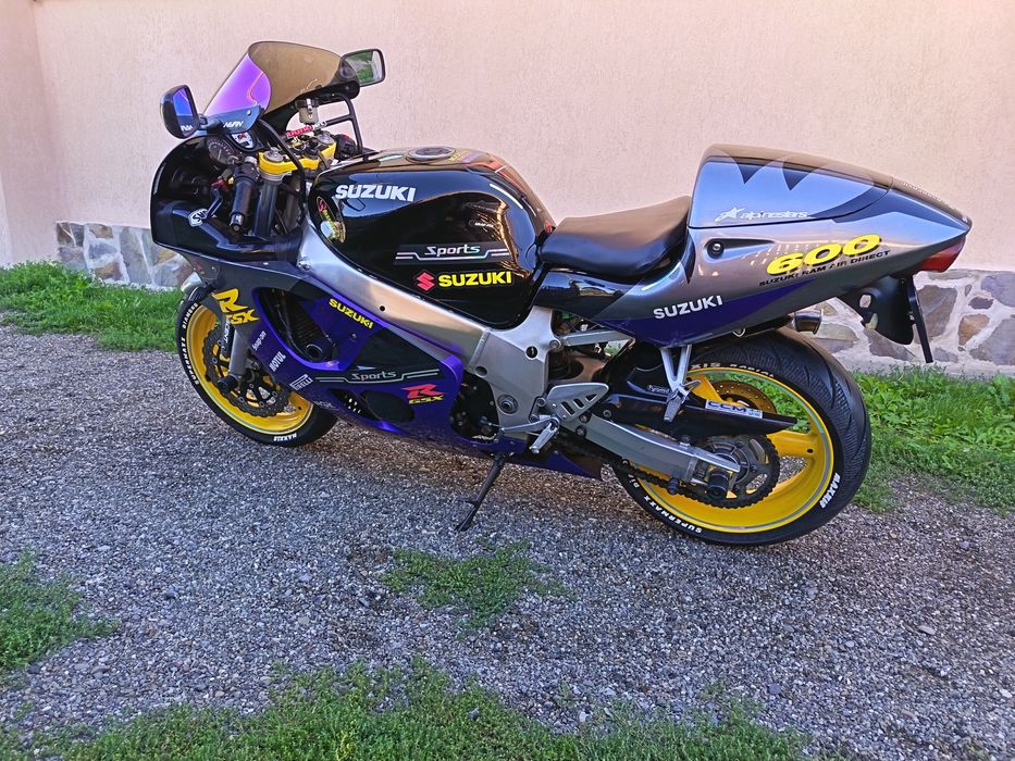 SUZUKI   GSXR  600   !   stare   FOARTE   BUNA