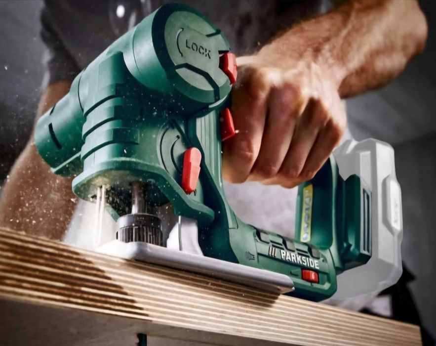 Ferastrau sabie/ pendular cu acumulator si incarcator PARKSIDE