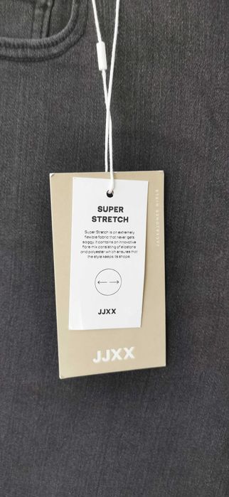 Vând blugi JJXX noi
