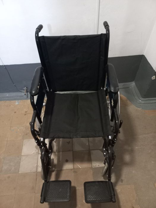 Кресло-коляска инвалидная 30000.