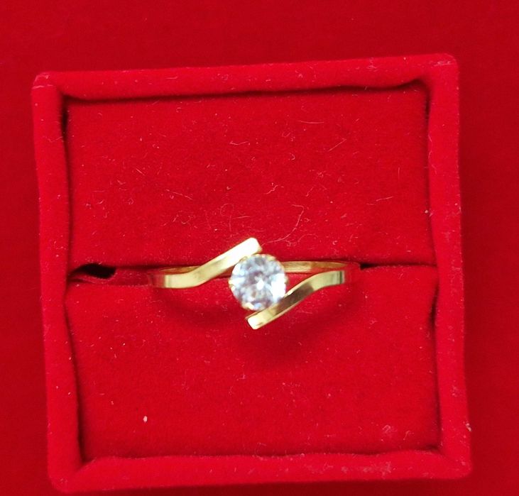 GR112,inel placat cu aur 14k, model logodna, zirconiu alb fatetat