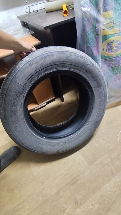Продам шины 245/65 r17 комплект