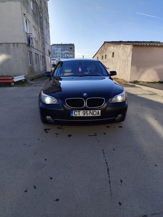 Vând BMW E60 2009