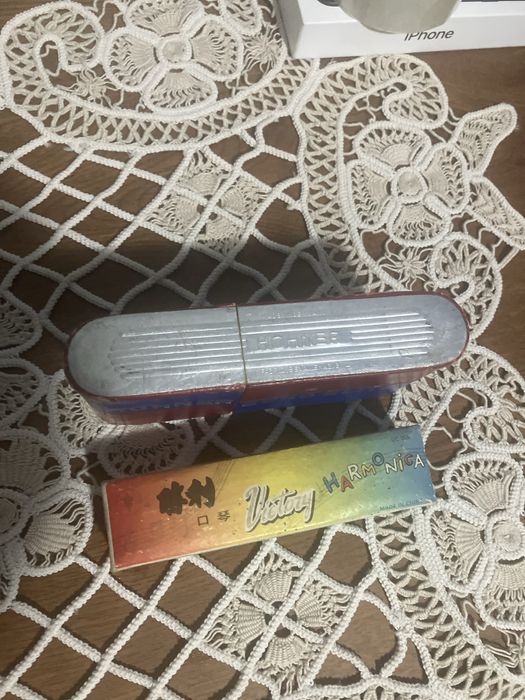 Muzicuta hohner si victory