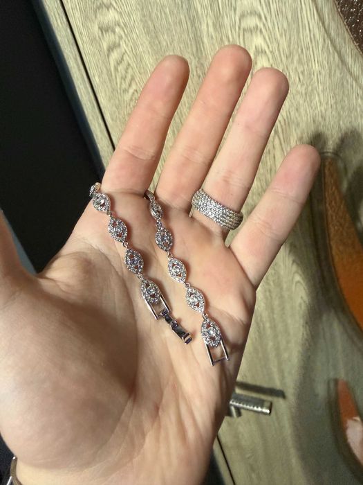 Bratara Givenchy cu Pietre stralucitoare