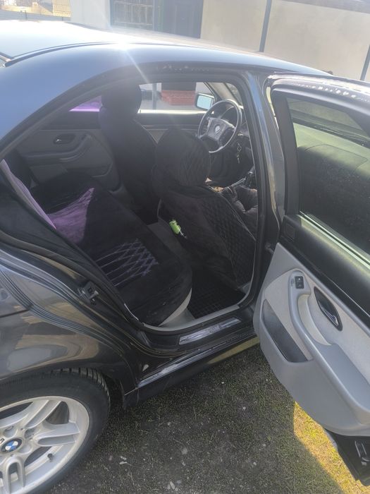 BMW528 96 год 2.8 объем