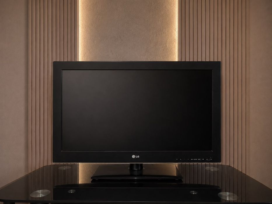 Продам телевизор lg по зопчастям