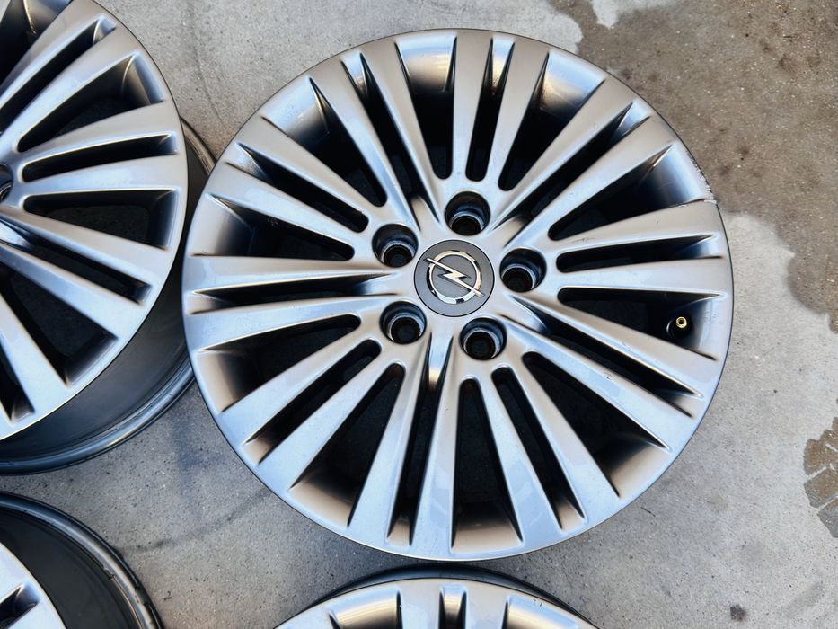 4бр ал Opel Astra Vectra Zefira 16цола оригинални