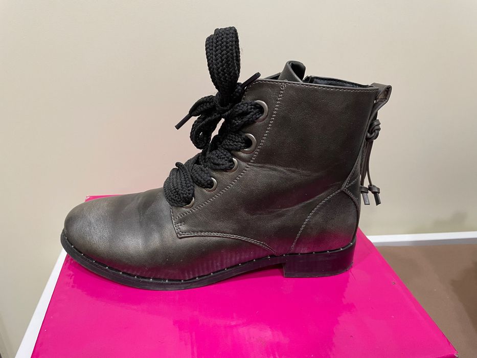 Зимни обувки, боти