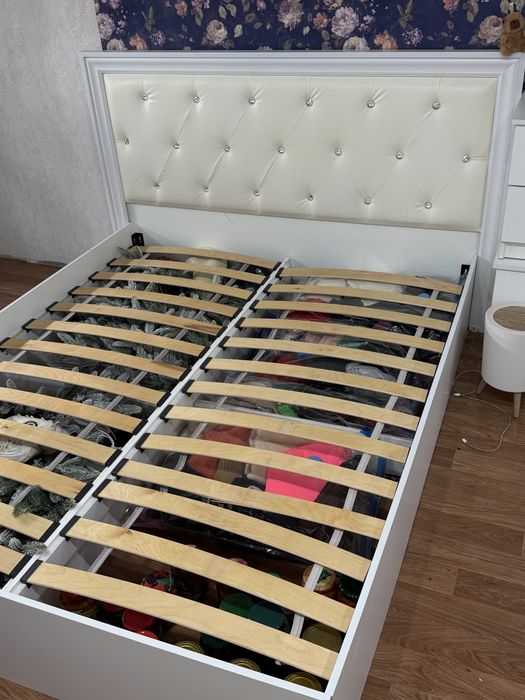 Продаю кровать двухспалка 160х200