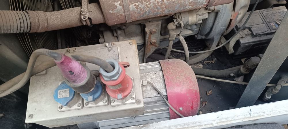 Компрессор CompAir 3,8m3/min