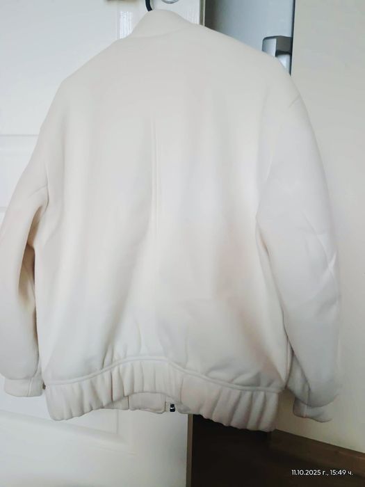 Меко бомбър яке Bershka