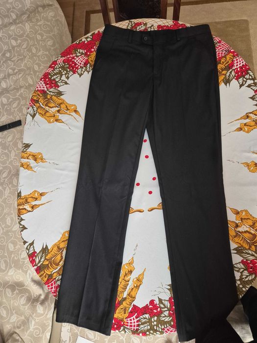 Официален мъжки костюм българско производство - 52 номер