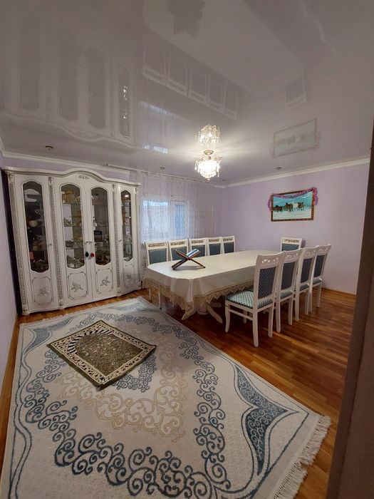 Продам стол со стульями