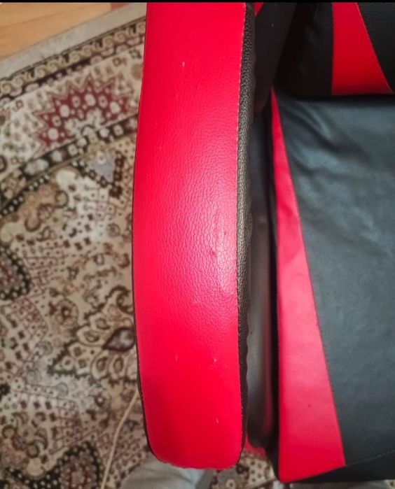 Геймерское кресло