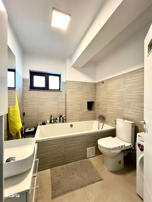 Apartament modern cu 3 camere in Buna Ziua