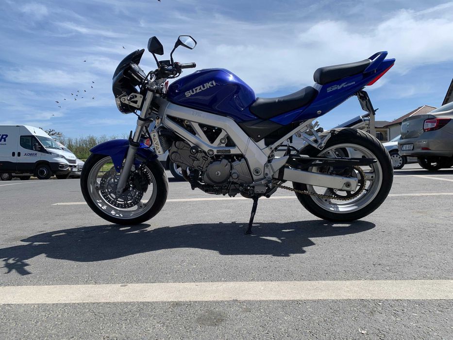Suzuki sv650 2004  A2