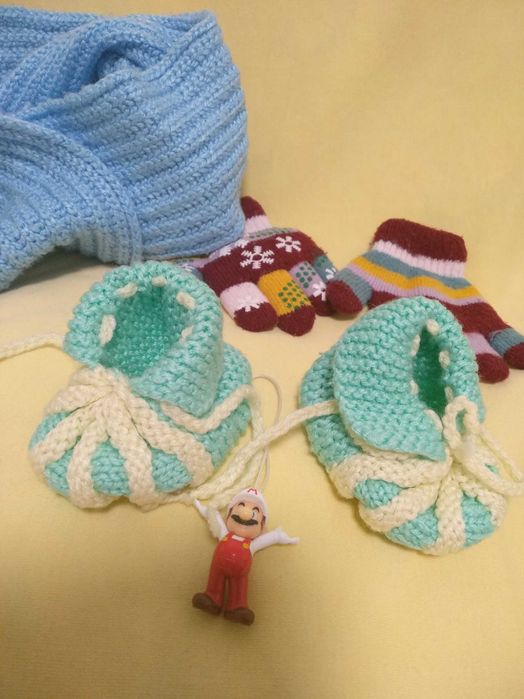 Нови бебешки и детски терлици ръчно плетиво