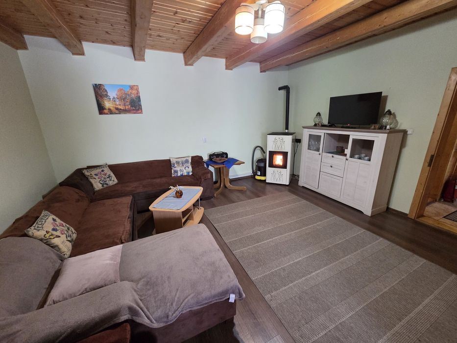 Cabana cu 4 camere la Sovata (ciubar)