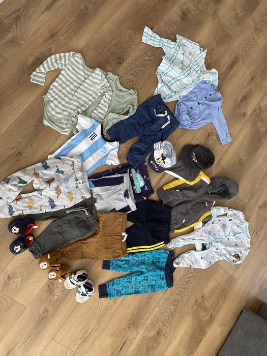 Lot haine copii 6-9 luni