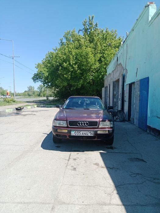 Продаётся та самая Ауди б4  035