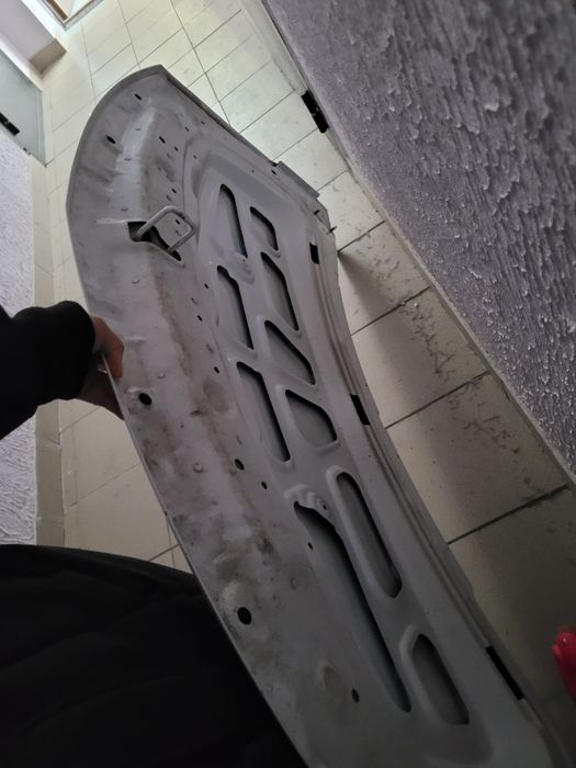 Капот кобальт б/у