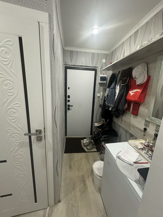 Продам квартиру двухкомнатную