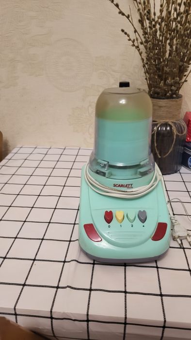 Продам блендер в отличном состоянии