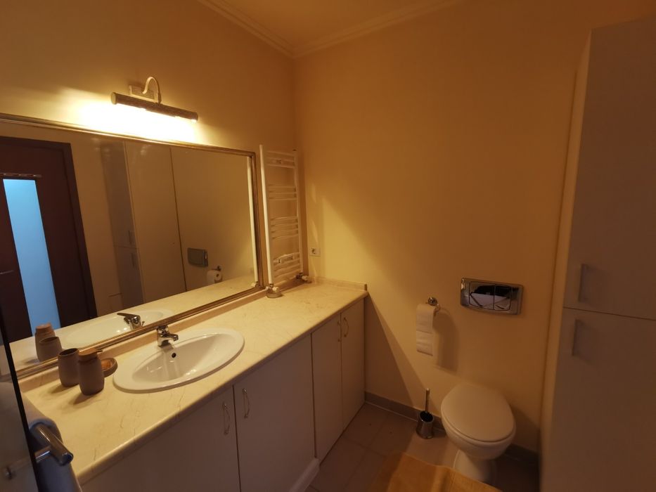 Apartament 2 camere  zona Parcul Carol