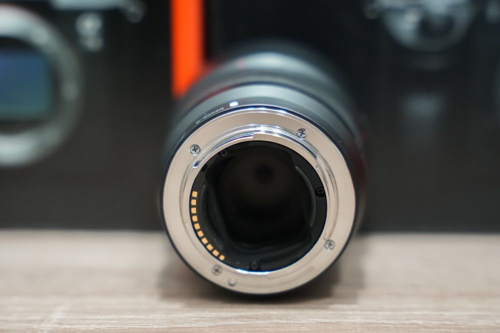 Vând obiectiv Sony 50mm f/1.8+Tamron 28-75mm f/2.8, în stare foarte bună.