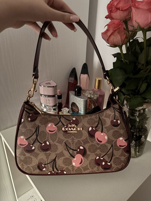 Geanta coach cherry