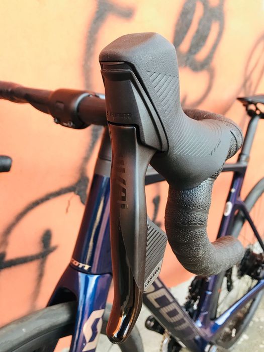 Scott Addict E ride 20