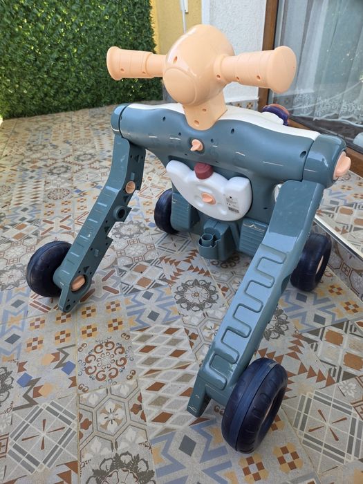 Бебешка проходилка за прохождане и игра