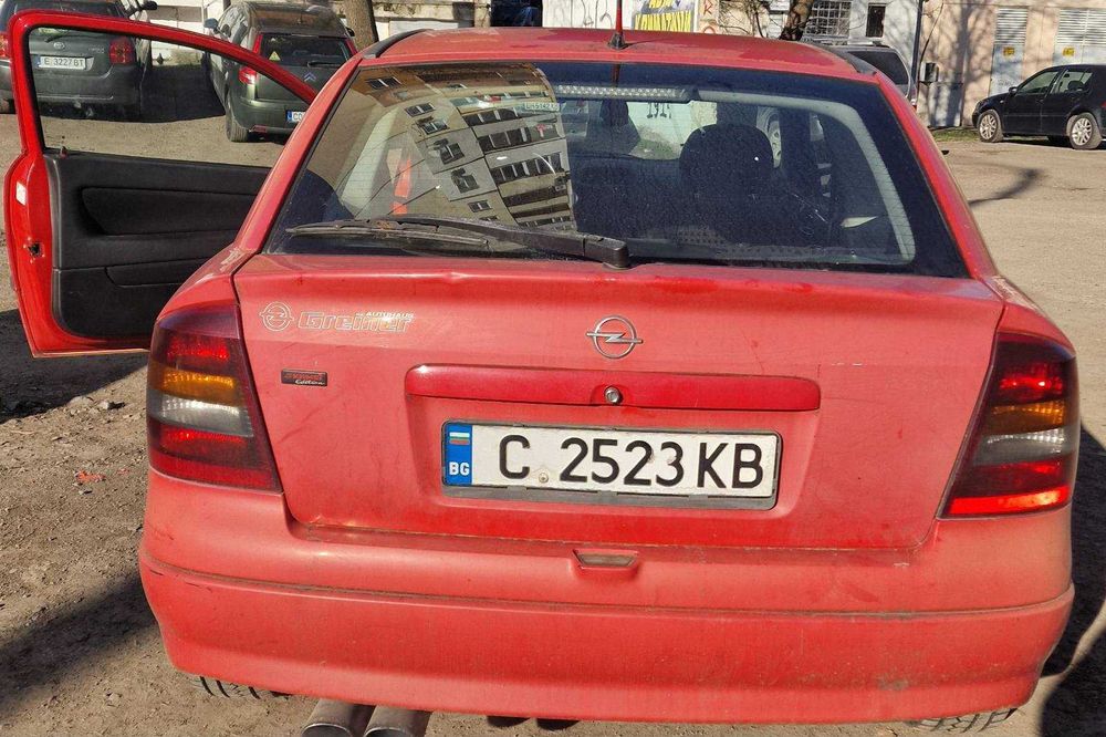 Opel Astra G 1.6 Ecotec 16V (101 кс) /Хечбек 1998