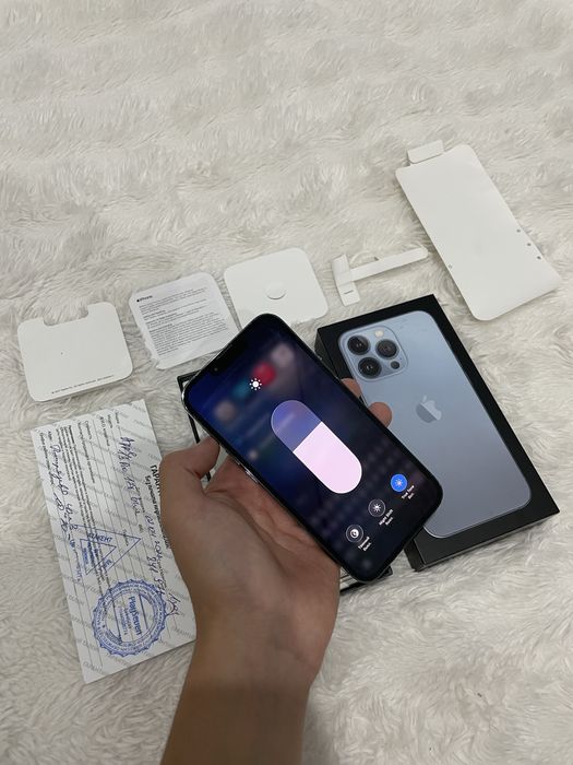Срочно продам айфон 13 про в идиале