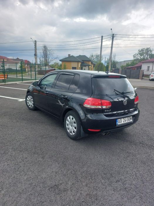 VOLKSWAGEN Golf 2011 — imagine 2