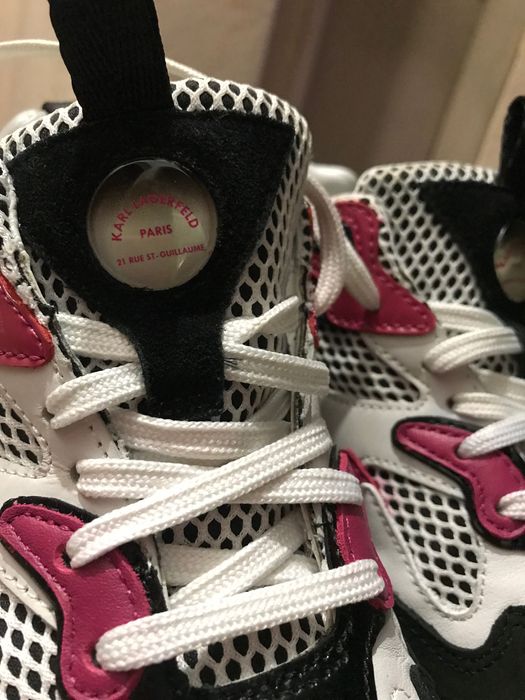 Маратонки  Nike air