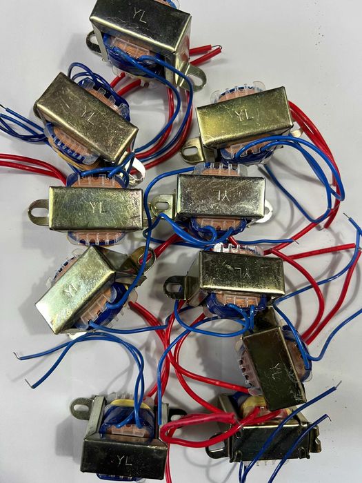 200buc transformatoare 220V-6V, pentru radiouri