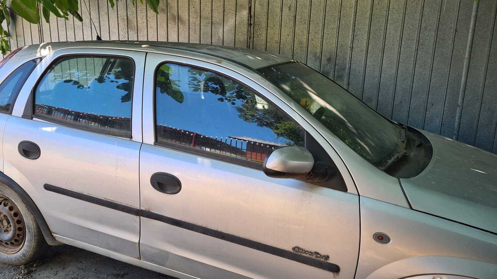 Vand Opel Corsa 2001