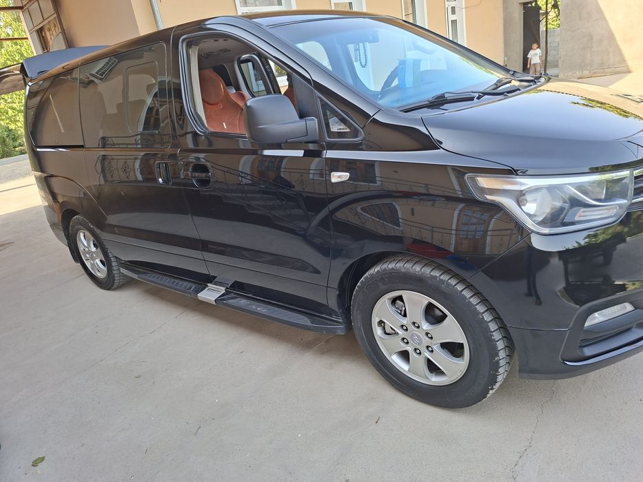 Hyundai STAREX 2020