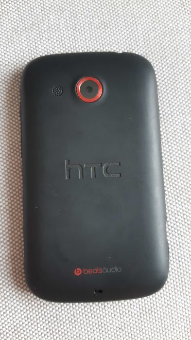 Смартфон HTC Desire C