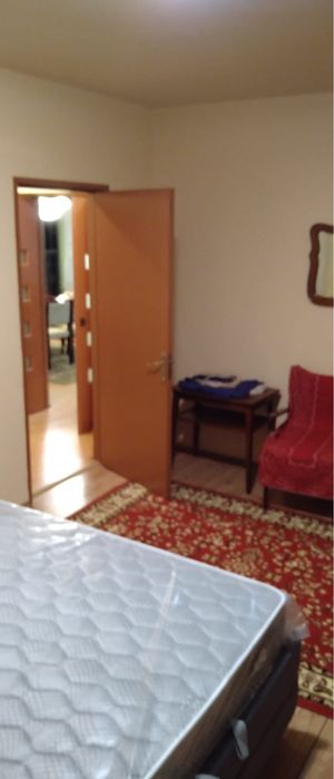 Apartament 3 camere de inchiriat