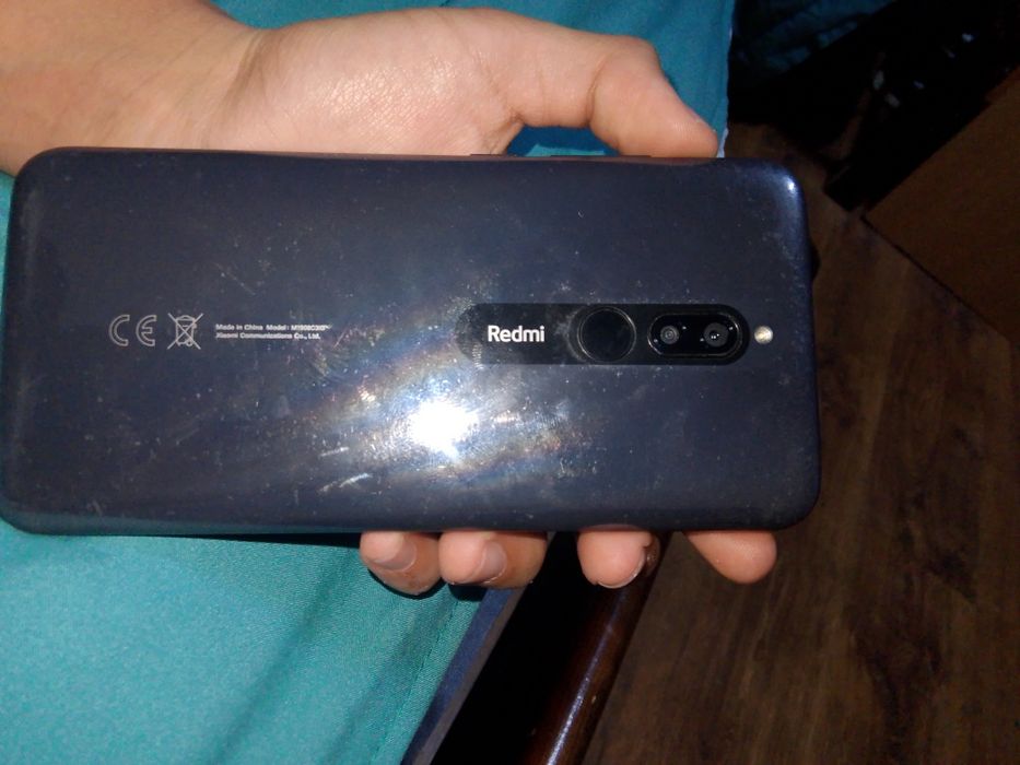Редми 8 продаю телефон